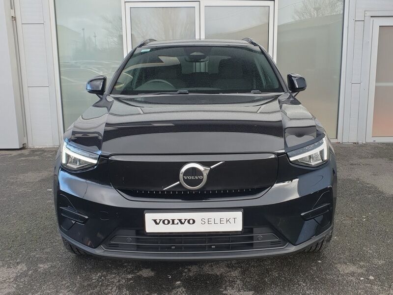 More views of Volvo XC40