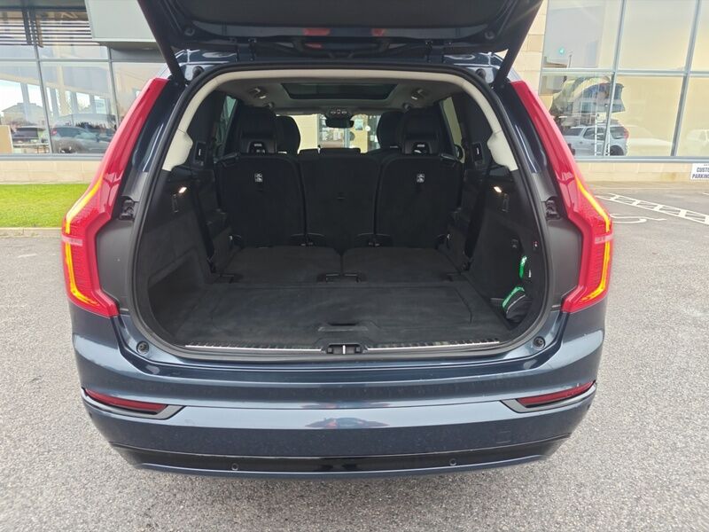 More views of Volvo XC90