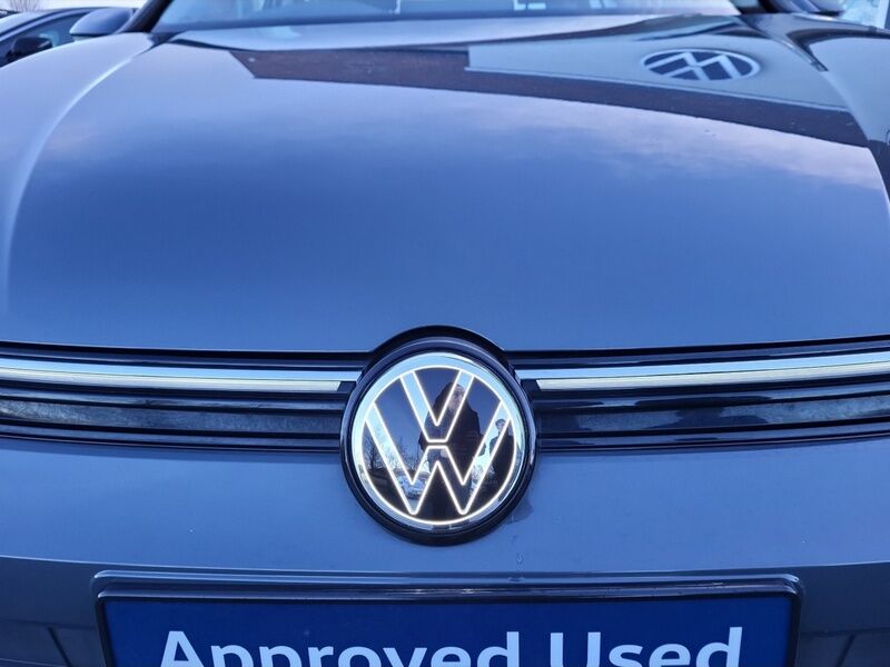 More views of Volkswagen Golf