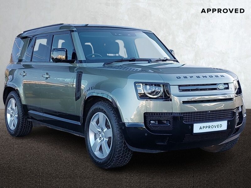 More views of Land Rover Defender