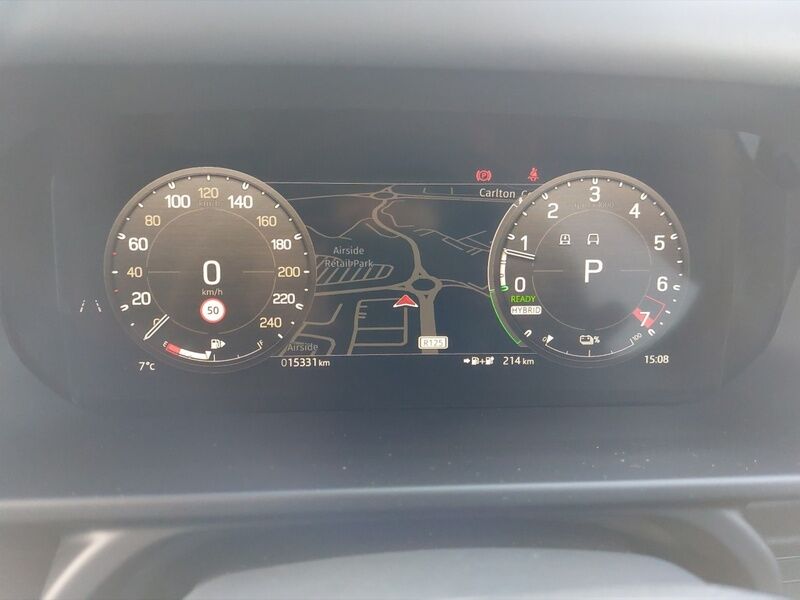 More views of Land Rover Defender