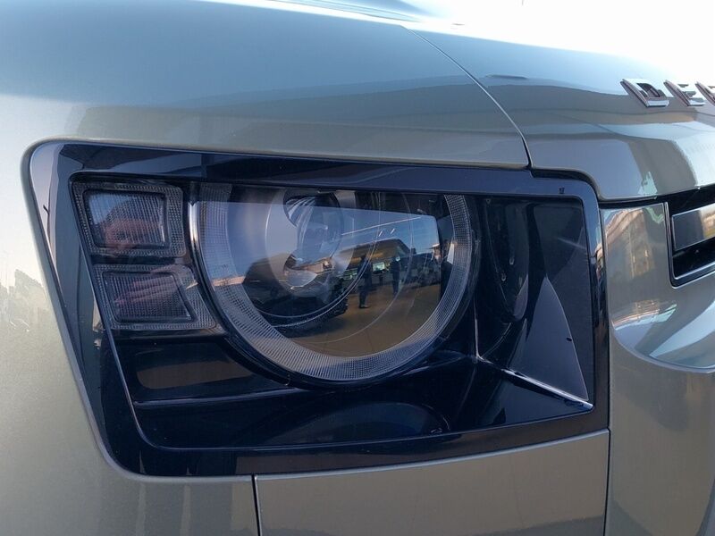 More views of Land Rover Defender