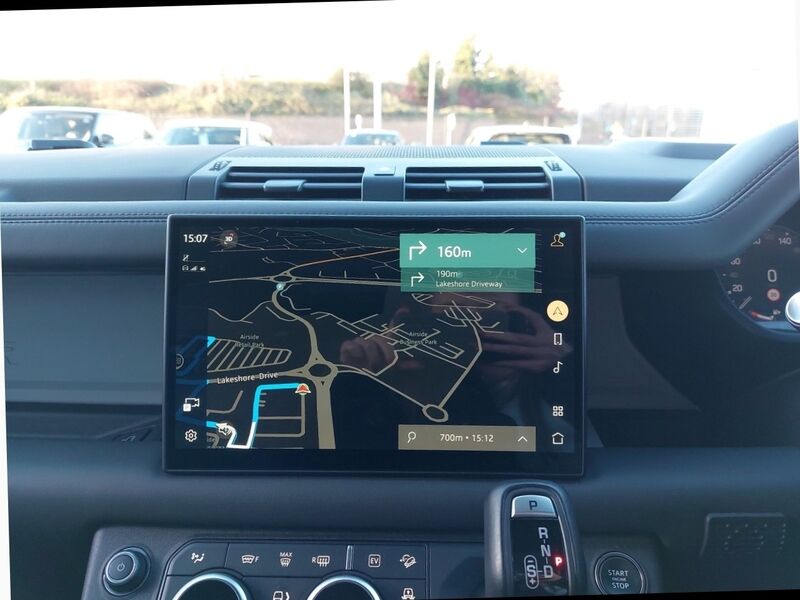 More views of Land Rover Defender