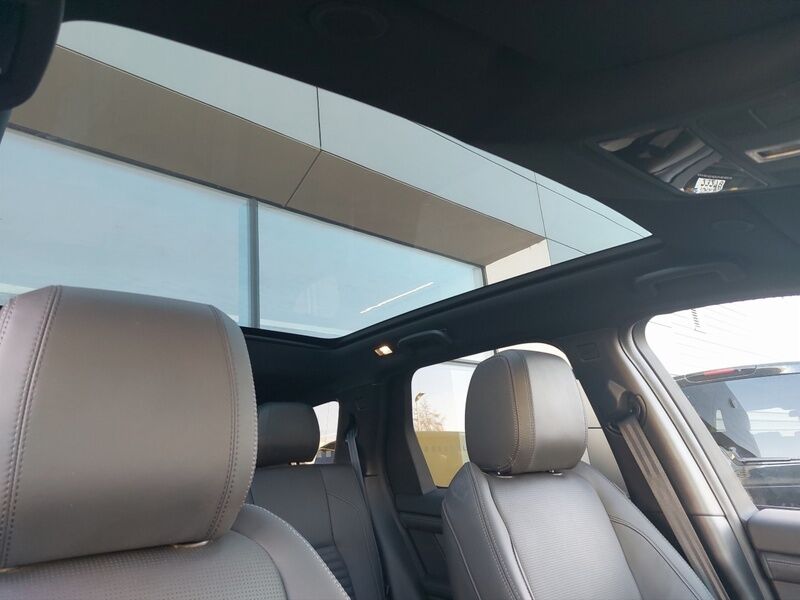 More views of Land Rover Discovery Sport