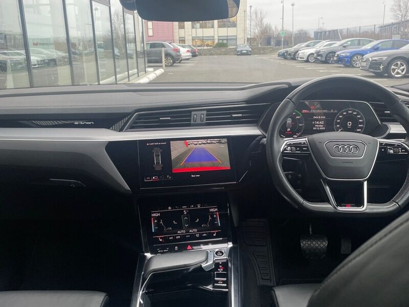 More views of Audi e-tron