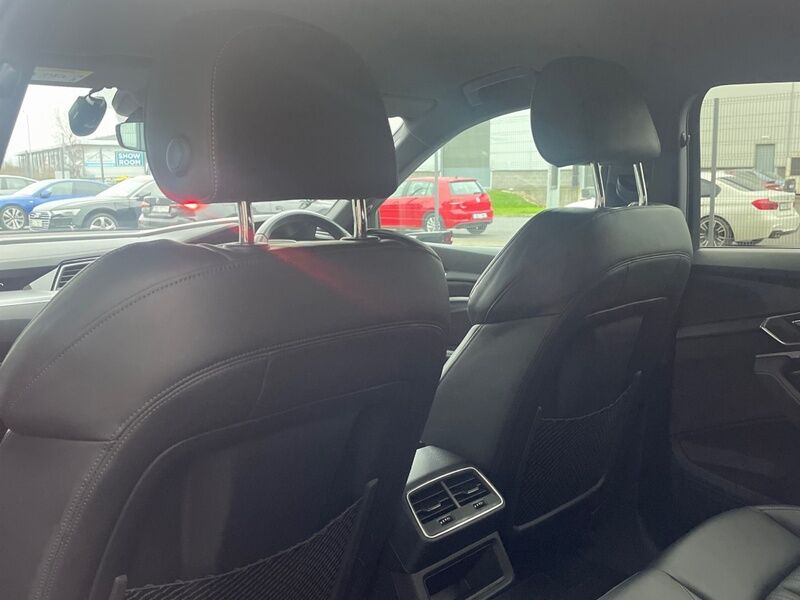 More views of Audi e-tron