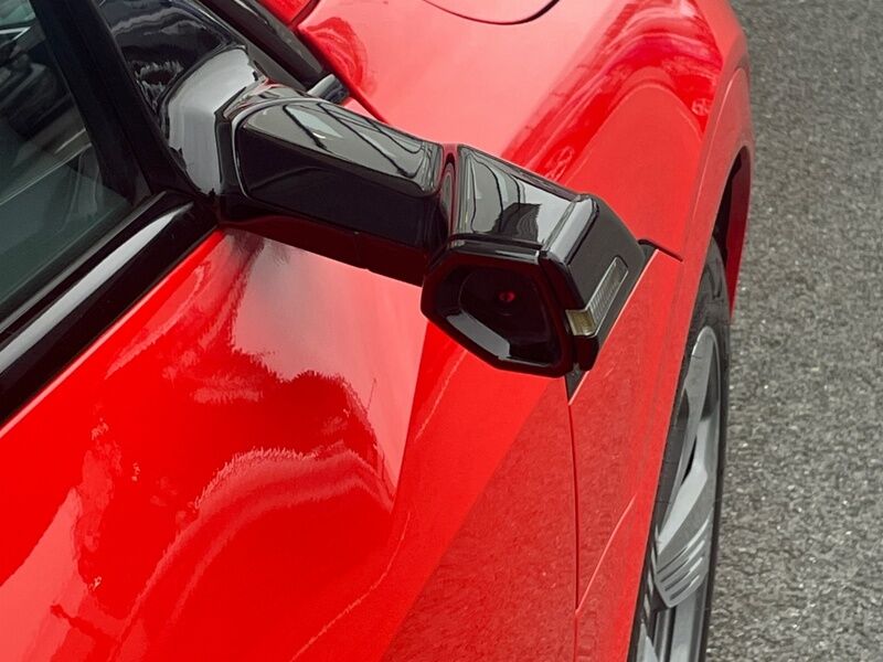 More views of Audi e-tron