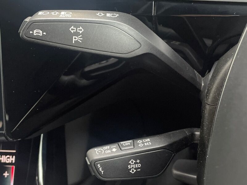 More views of Audi e-tron