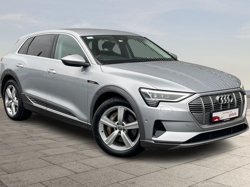 More views of Audi e-tron