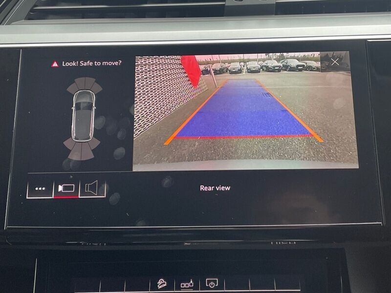 More views of Audi e-tron