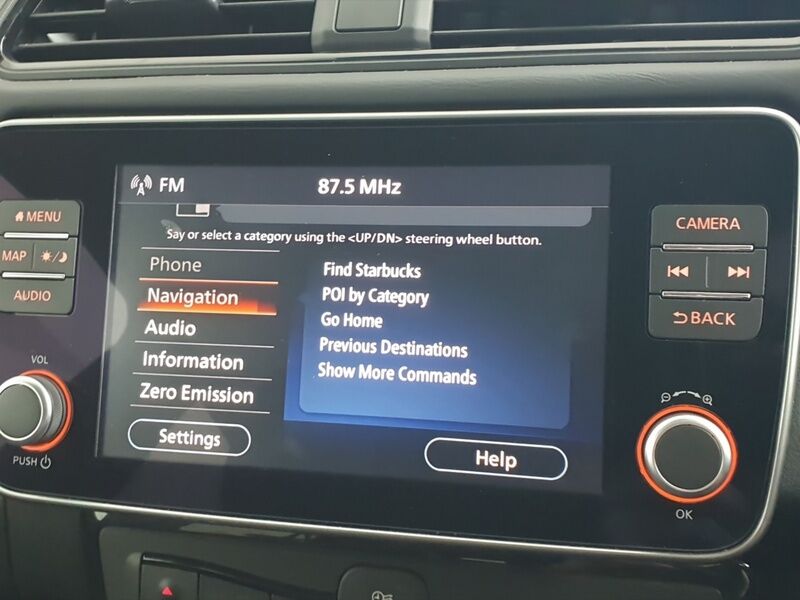 More views of Nissan Leaf