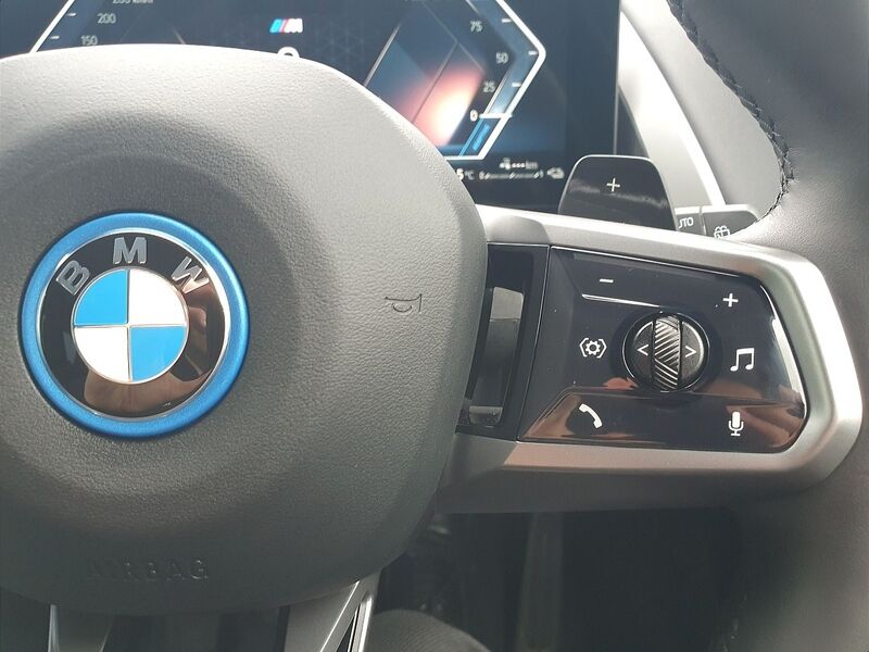 More views of BMW X3