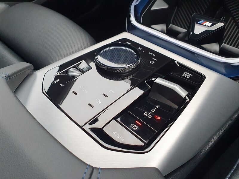 More views of BMW X3