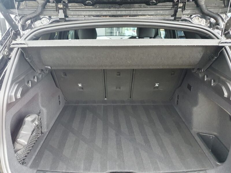 More views of BMW X1