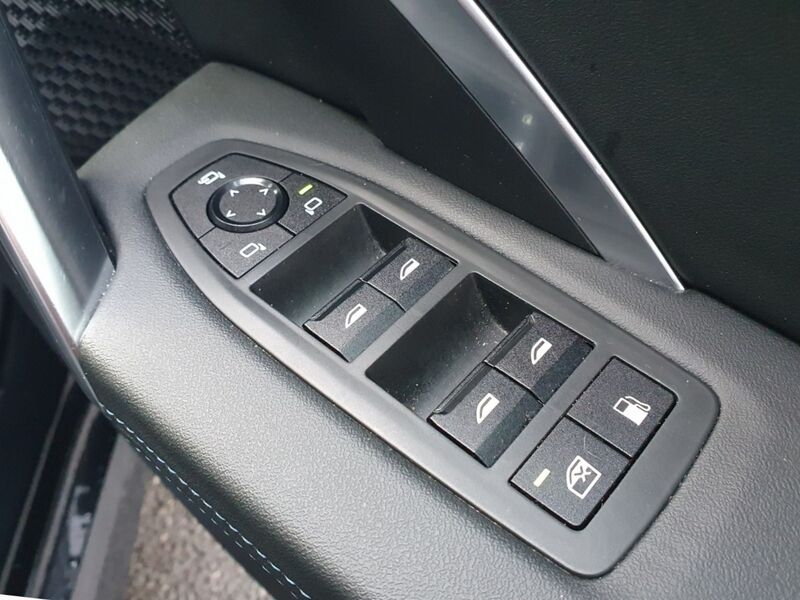 More views of BMW X1