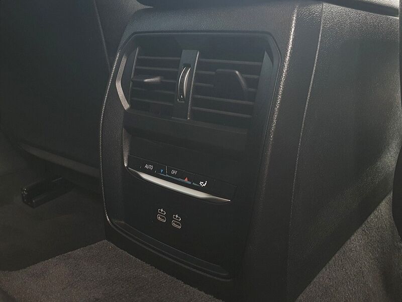 More views of BMW 3-Series