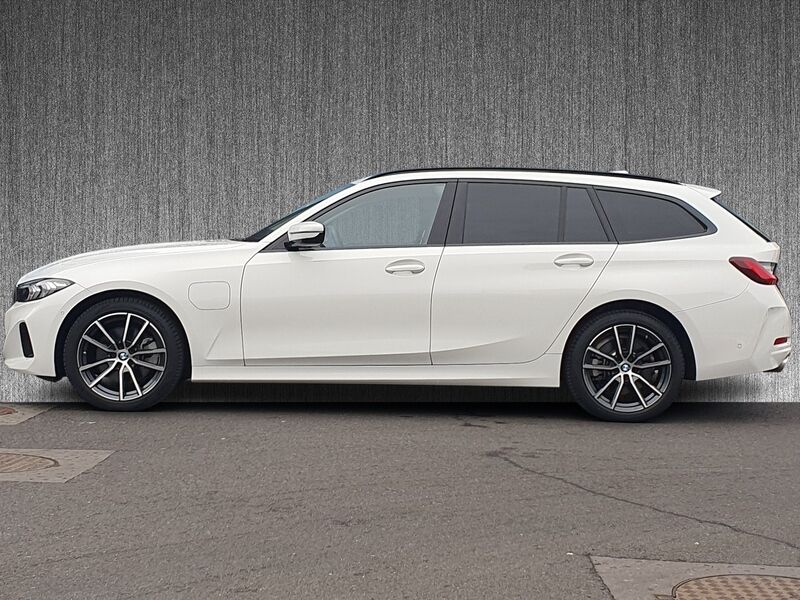 More views of BMW 3-Series