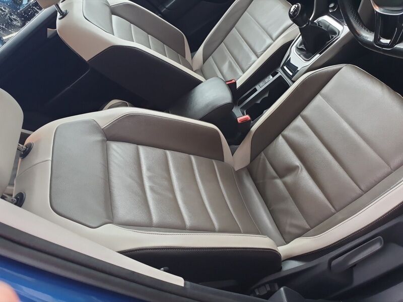 More views of Volkswagen T-Roc