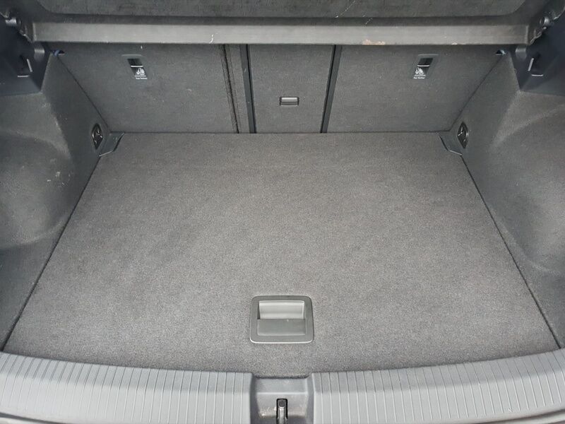 More views of Volkswagen T-Roc