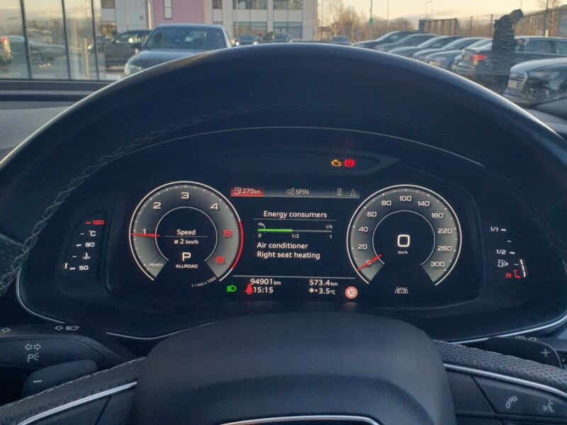 More views of Audi Q7