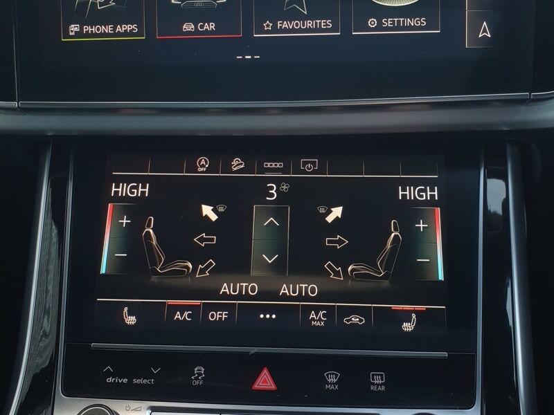 More views of Audi Q7