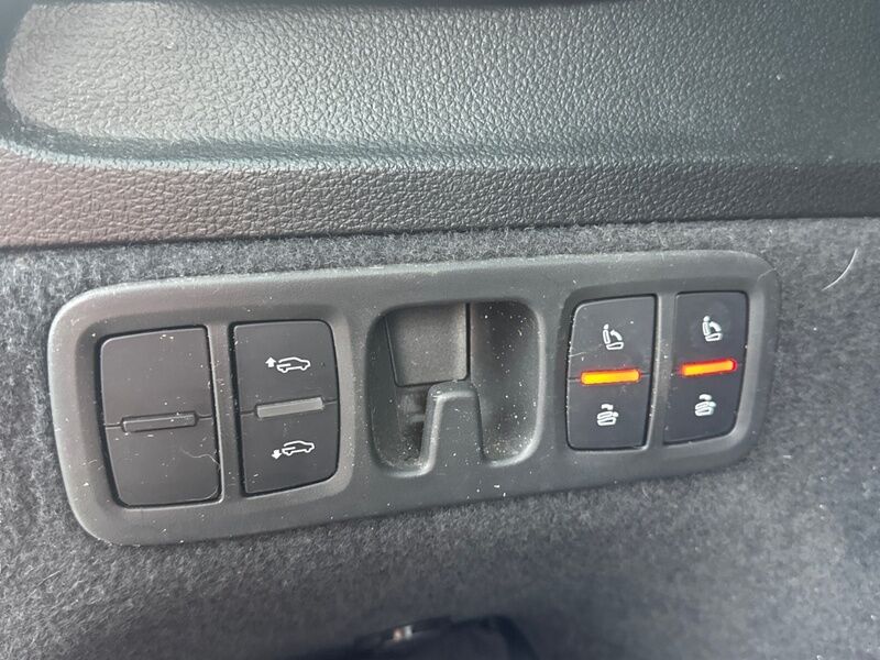 More views of Audi Q7