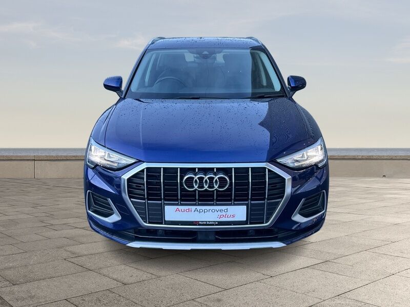 More views of Audi Q3