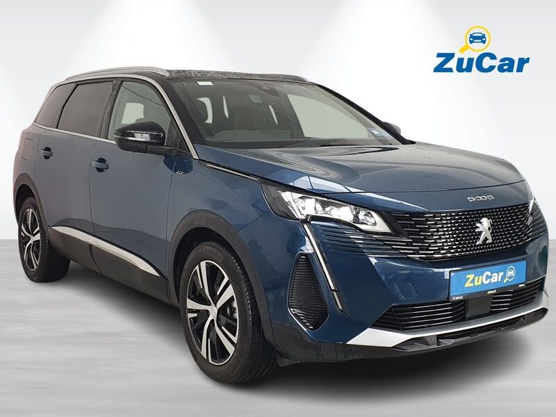 More views of Peugeot 5008