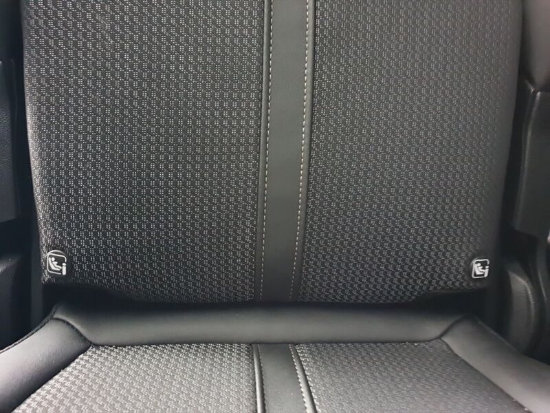 More views of Peugeot 5008