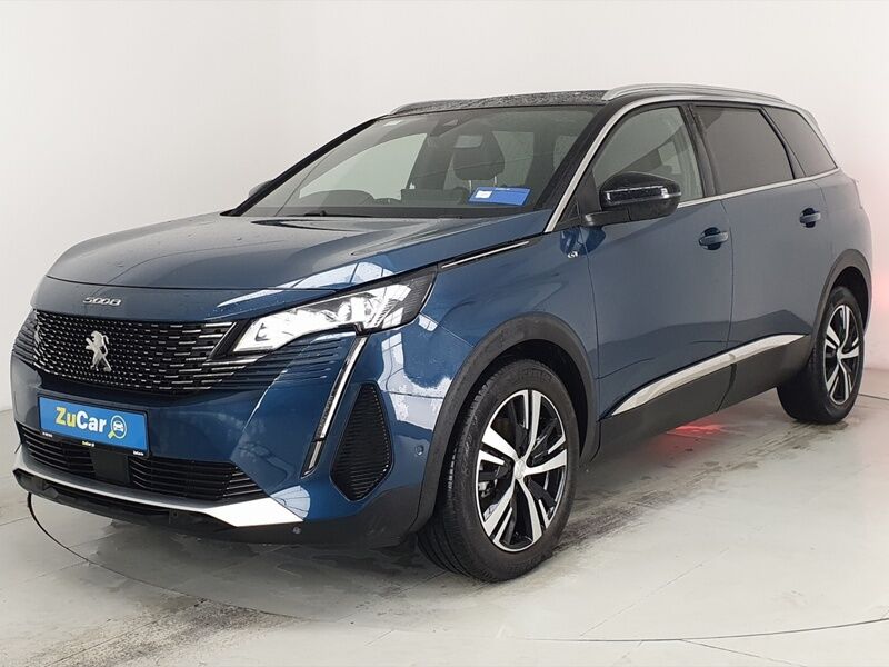 More views of Peugeot 5008