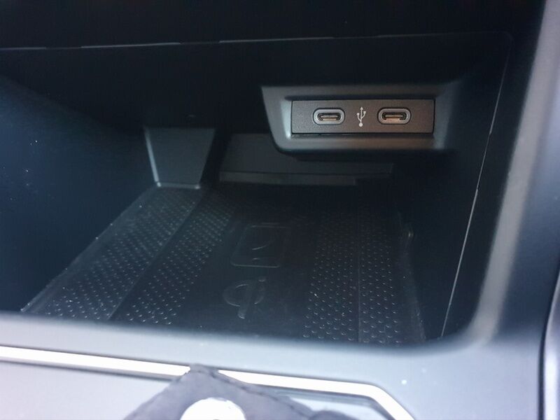 More views of Volkswagen Polo