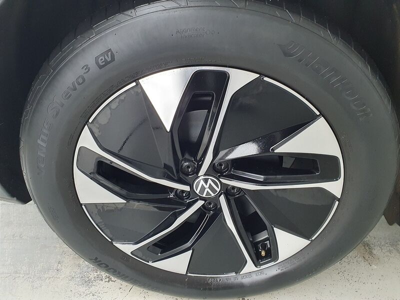 More views of Volkswagen ID.5