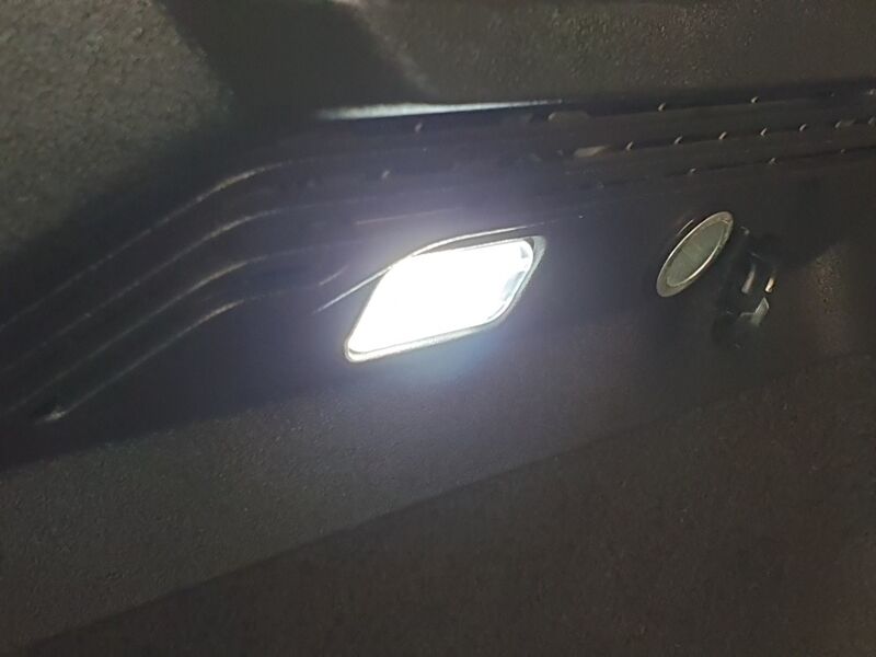 More views of Volkswagen ID.5