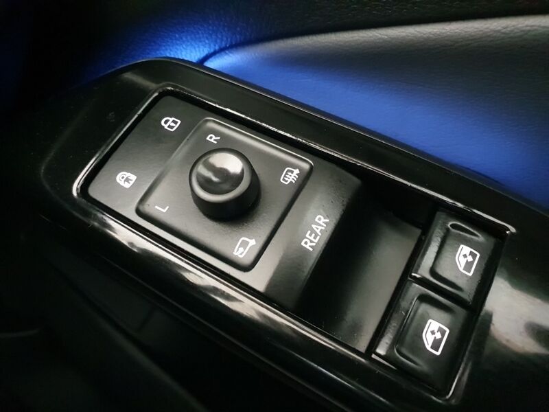 More views of Volkswagen ID.5