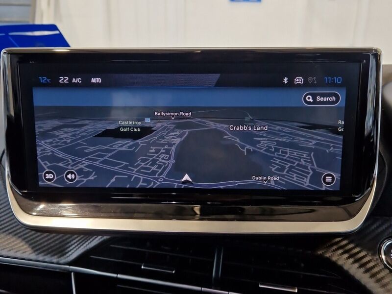 More views of Peugeot 2008