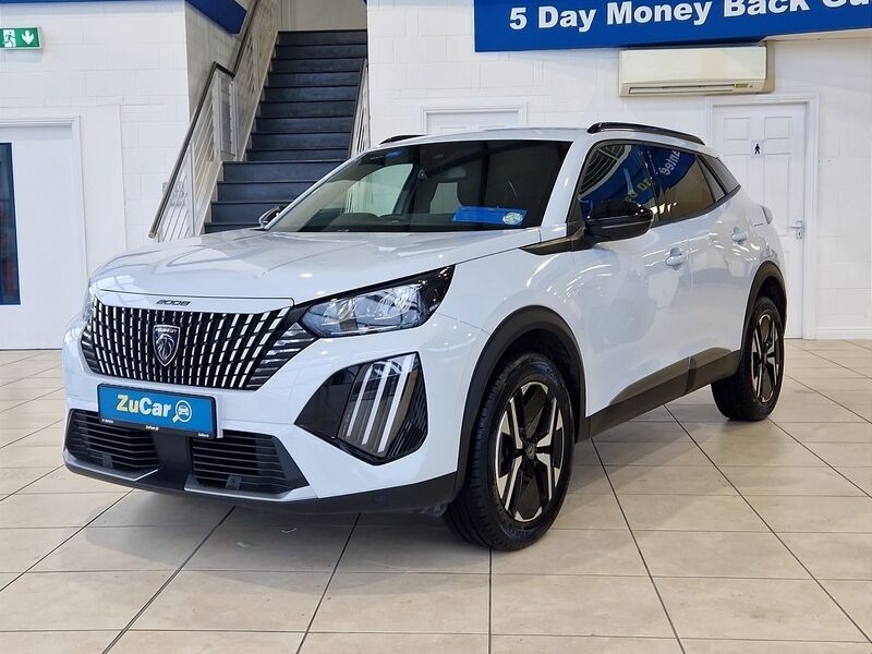 More views of Peugeot 2008