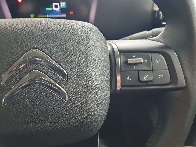 More views of Citroen e-C4