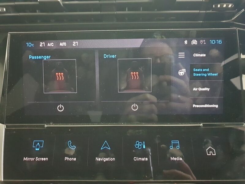 More views of Peugeot 408