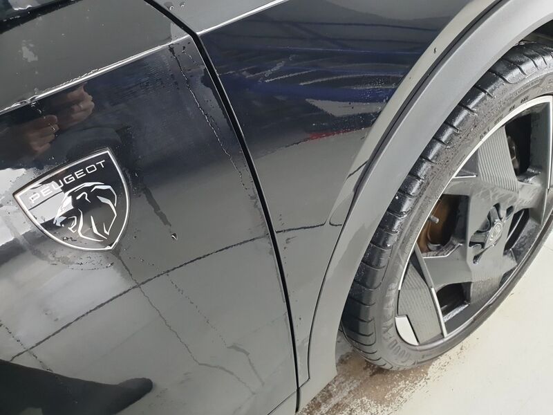 More views of Peugeot 408