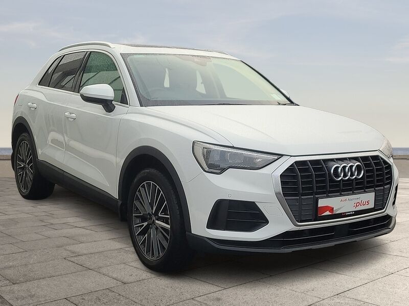 More views of Audi Q3
