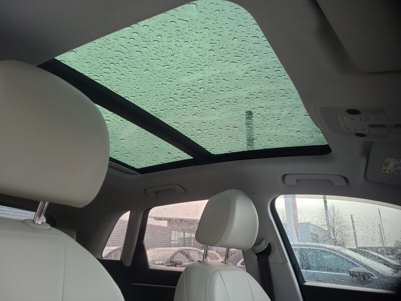 More views of Audi Q3