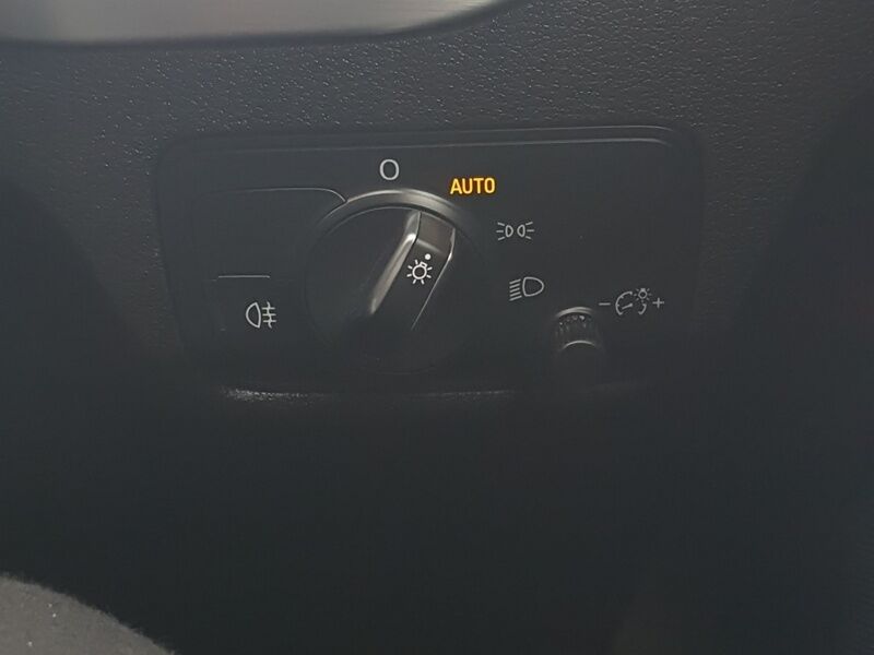 More views of Audi Q2