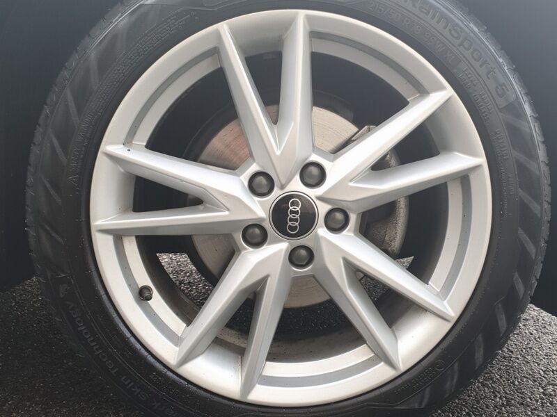 More views of Audi Q2