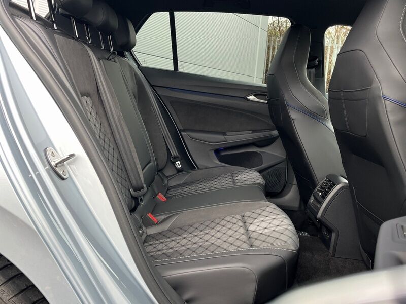 More views of Volkswagen Golf