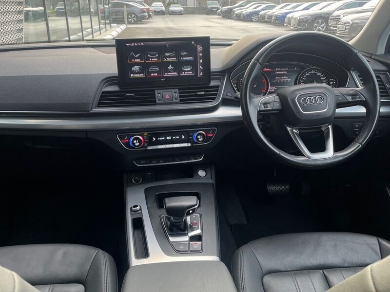 More views of Audi Q5