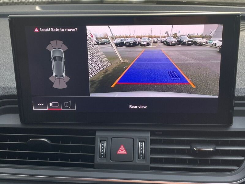 More views of Audi Q5