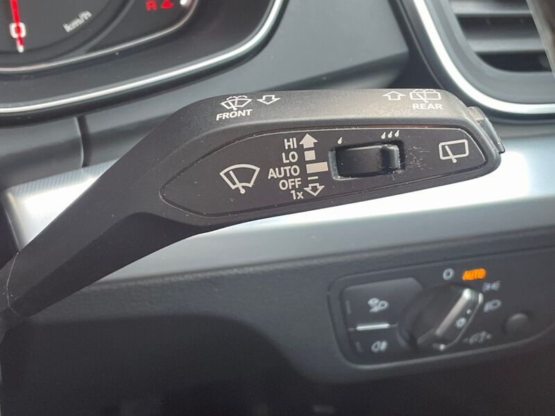 More views of Audi Q5