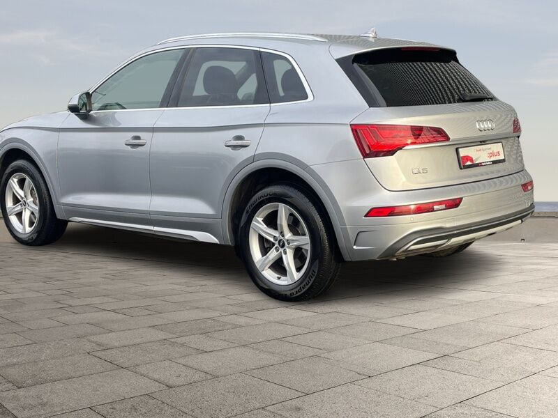 More views of Audi Q5