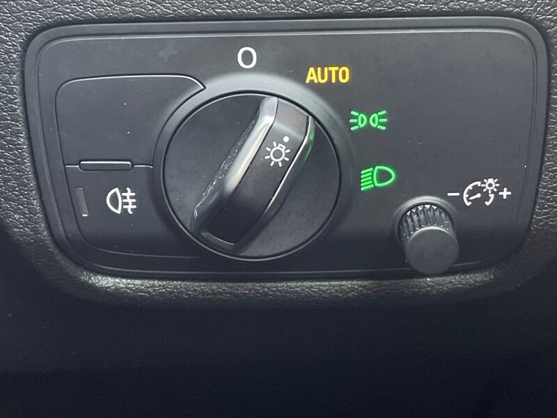 More views of Audi Q2