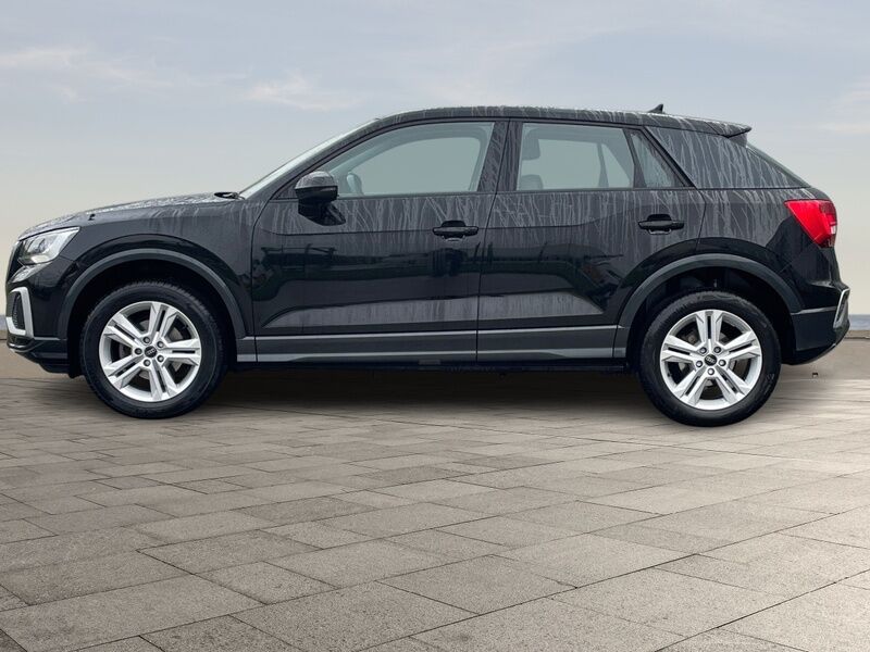 More views of Audi Q2